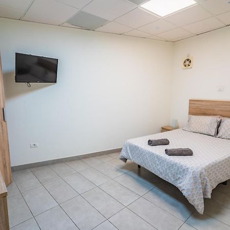 El Puente Holiday Home I- Airport 8,1K إيخينيو المظهر الخارجي الصورة