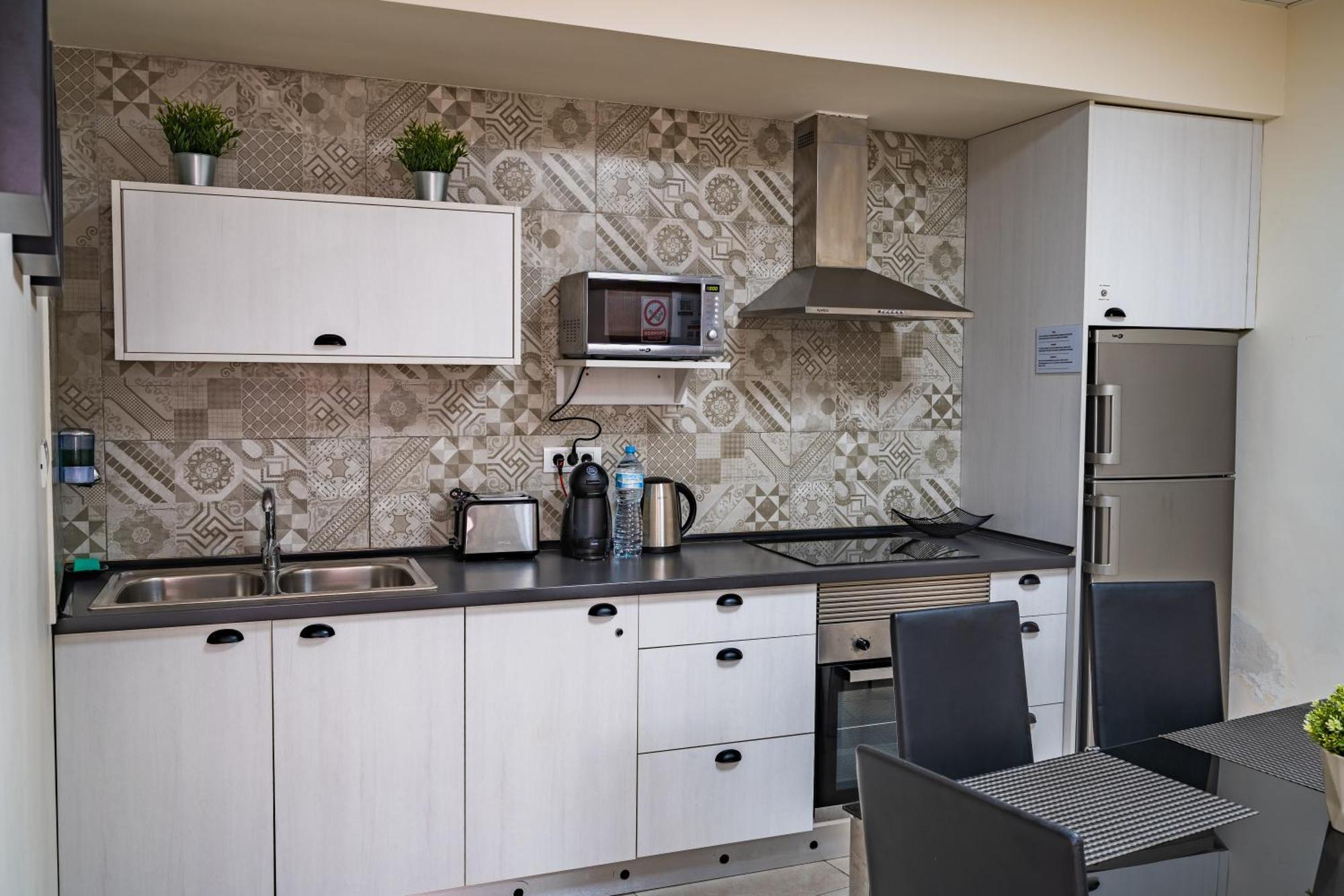 El Puente Holiday Home I- Airport 8,1K إيخينيو المظهر الخارجي الصورة
