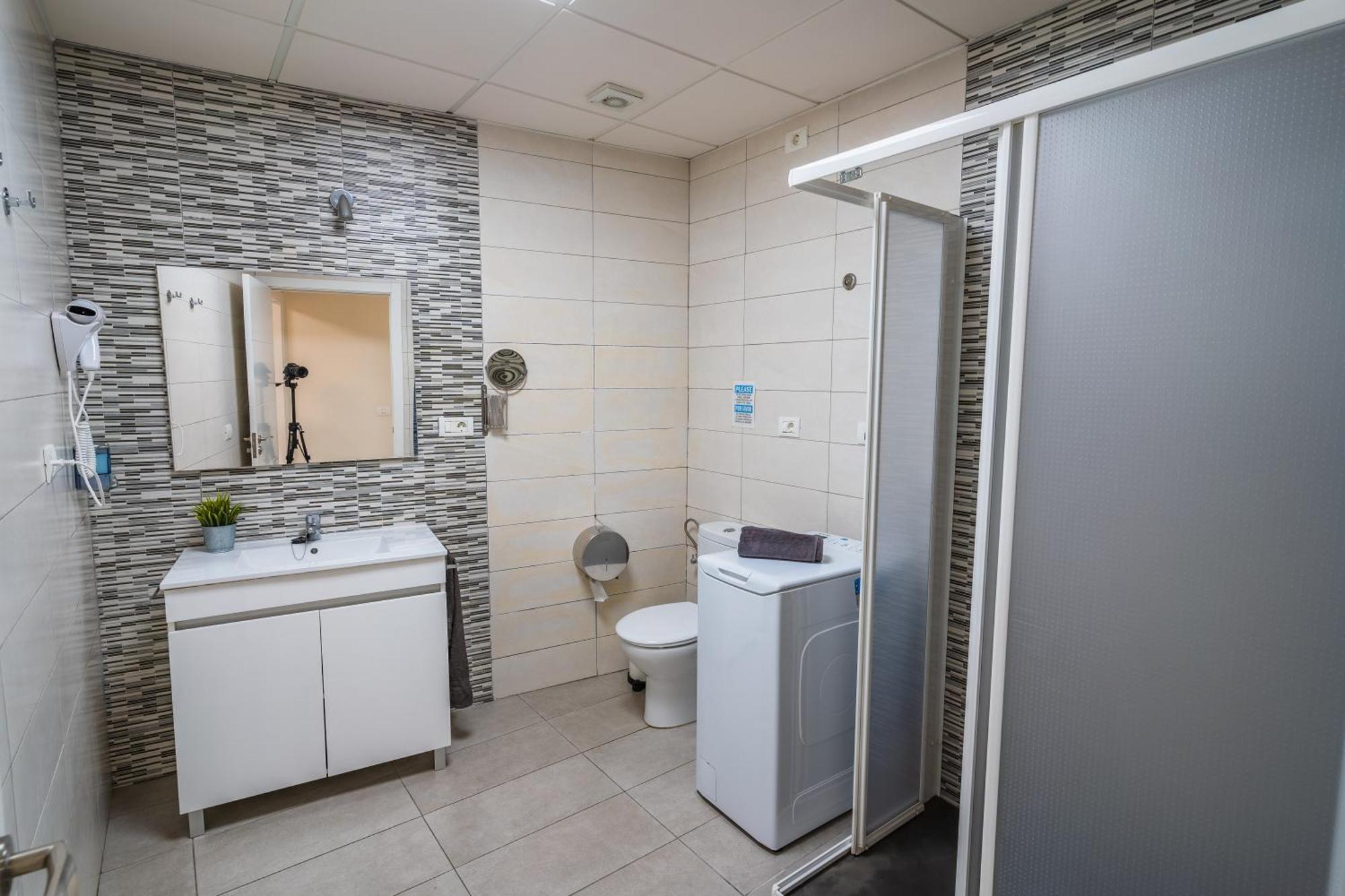 El Puente Holiday Home I- Airport 8,1K إيخينيو المظهر الخارجي الصورة