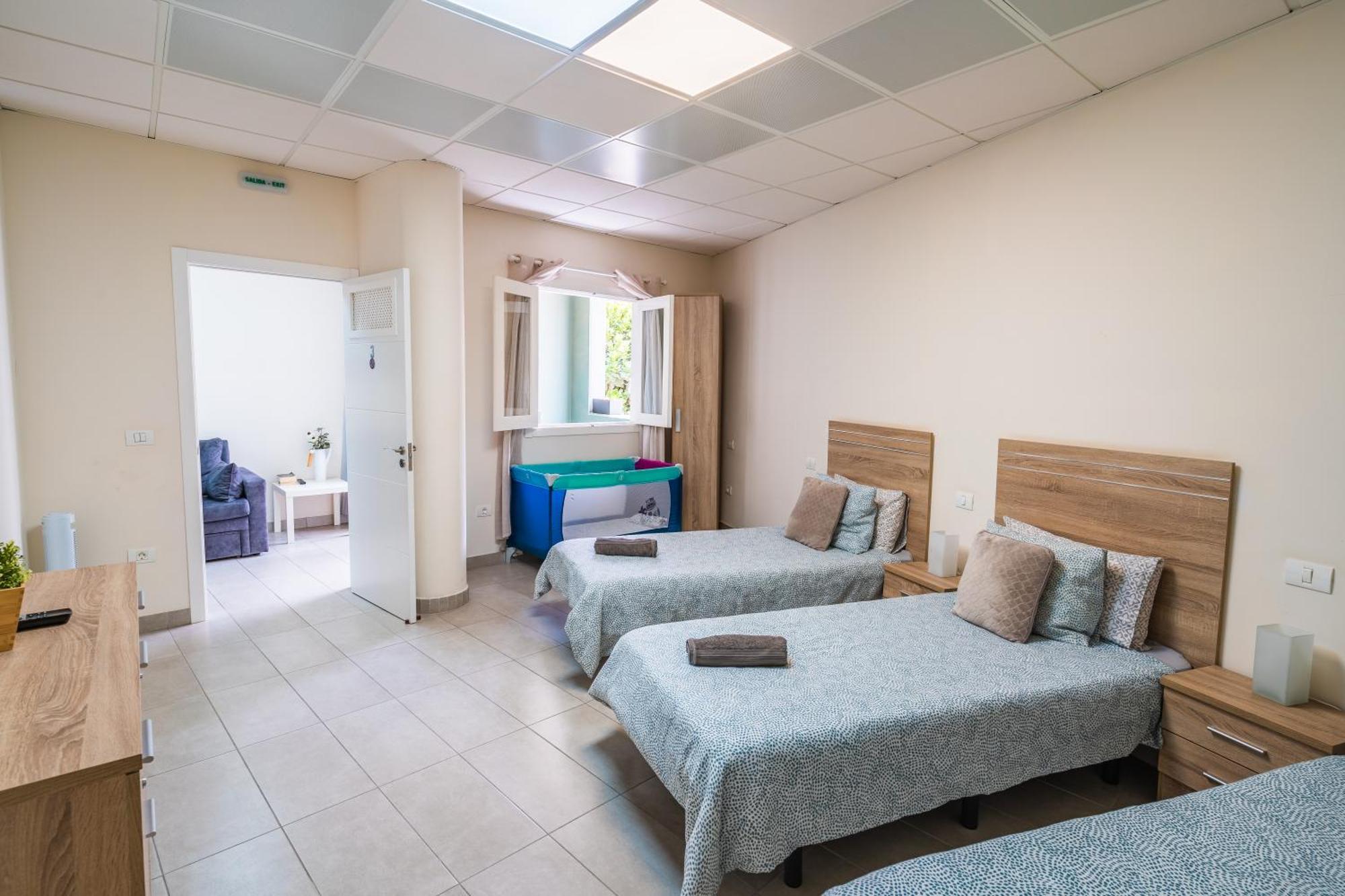 El Puente Holiday Home I- Airport 8,1K إيخينيو المظهر الخارجي الصورة
